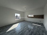 Eladó téglalakás, Vecsésen 74.9 M Ft, 4 szobás