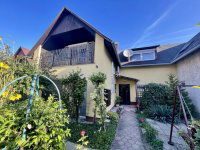 Eladó családi ház