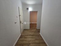 Eladó panellakás, Pécsett 40.9 M Ft, 2 szobás