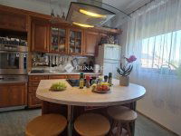 Eladó téglalakás, Szegeden 81.7 M Ft, 3 szobás