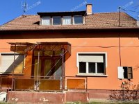 Eladó családi ház, Kiskunfélegyházán 59.9 M Ft, 4 szobás