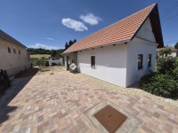 Eladó családi ház, Nemesapátiban 29.9 M Ft, 2 szobás