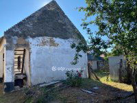 Eladó családi ház, Bakonyszücsön 14 M Ft, 2 szobás