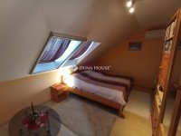 Eladó ikerház, Szegeden 109 M Ft, 5 szobás / költözzbe.hu