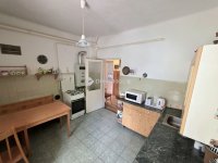 Eladó családi ház, Monoron 89.9 M Ft, 6 szobás
