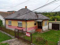 Eladó családi ház