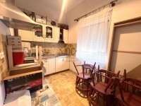 Eladó téglalakás, X. kerületben 99.9 M Ft, 5 szobás