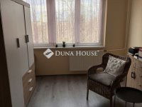 Eladó panellakás, XVII. kerületben 71 M Ft, 3 szobás