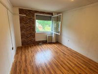 Eladó panellakás, Pécsett 37.9 M Ft, 1+1 szobás