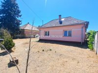 Eladó családi ház, Tápióságon 19.9 M Ft, 2 szobás