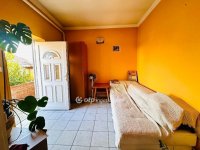 Eladó családi ház, Cegléden 79 M Ft, 7+1 szobás