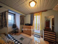 Eladó családi ház, Budapesten, XV. kerületben 139.9 M Ft