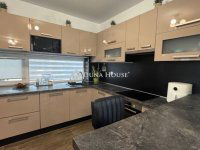 Eladó családi ház, Debrecenben 138 M Ft, 4 szobás