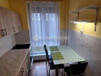 Kiadó panellakás, albérlet, Pécsett 140 E Ft / hó, 2 szobás