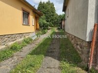 Eladó családi ház, Pécsett 67.5 M Ft, 3 szobás