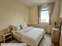 Eladó panellakás, III. kerületben 69.9 M Ft, 3 szobás