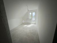 Eladó családi ház, Gyöngyösön 59.9 M Ft, 5 szobás