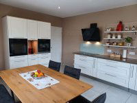 Eladó családi ház, Keszthelyen 187.125 M Ft, 6 szobás