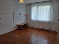 Eladó panellakás, Veszprémben 42 M Ft, 2 szobás