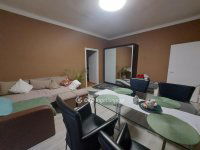 Eladó téglalakás, Pécsett 32.7 M Ft, 2 szobás