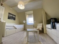 Eladó családi ház, Veszprémben 189.99 M Ft, 7 szobás