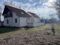 Eladó családi ház, Nyíregyházán 75 M Ft, 6 szobás