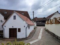 Eladó hotel, Villányban 29.9 M Ft, 1 szobás