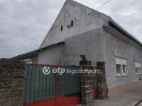 Eladó családi ház, Tolnán 36.9 M Ft, 2 szobás