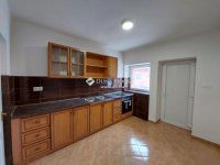 Eladó családi ház, Kecskeméten 85 M Ft, 8 szobás