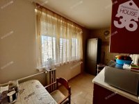 Eladó panellakás, Kecskeméten 66.5 M Ft, 3 szobás