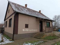 Eladó családi ház, Hajdúböszörményen 32.5 M Ft, 2+1 szobás