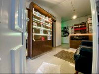 Kiadó üzlethelyiség