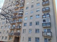 Eladó panellakás, Debrecenben 48.99 M Ft, 1+1 szobás