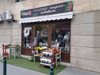 Eladó üzlethelyiség