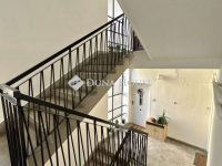 Eladó téglalakás, II. kerületben 109.9 M Ft, 3 szobás