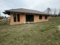 Eladó családi ház, Ceglédbercelen 67 M Ft, 4 szobás