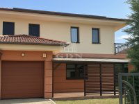 Eladó sorház, XVI. kerületben 168.9 M Ft, 4 szobás