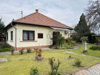 Eladó családi ház, Pilisen 52 M Ft, 3 szobás