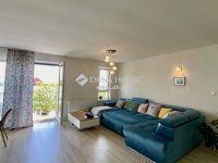 Eladó téglalakás, Pécsett 95 M Ft, 5 szobás