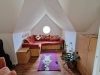 Eladó családi ház, Vecsésen 140.9 M Ft, 3 szobás