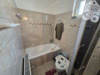 Eladó családi ház, Kecskeméten 77 M Ft, 3 szobás