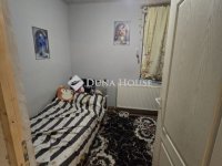 Eladó családi ház, Domonyban 37 M Ft, 3 szobás