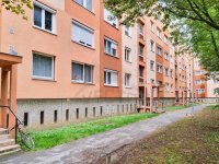 Eladó panellakás, Szombathelyen 39.9 M Ft, 2 szobás