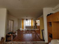 Eladó családi ház, Jászberényben 42.5 M Ft, 4 szobás