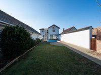 Eladó családi ház, Vértessomlón 149.9 M Ft, 7 szobás