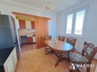 Eladó panellakás, Debrecenben 65 M Ft, 2 szobás