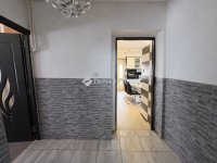 Eladó családi ház, Bakson 82 M Ft, 6 szobás