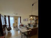 Kiadó téglalakás, albérlet, Pécsett, Barbakán téren, 1 szobás