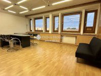 Eladó iroda, Szombathelyen 14 M Ft, 1 szobás