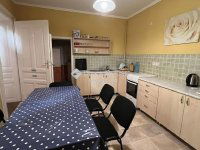 Eladó téglalakás, Szombathelyen 69 M Ft, 4 szobás